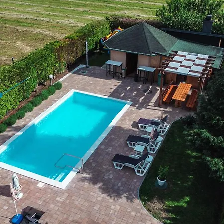 Delta Apartments Bihac Exterior photo